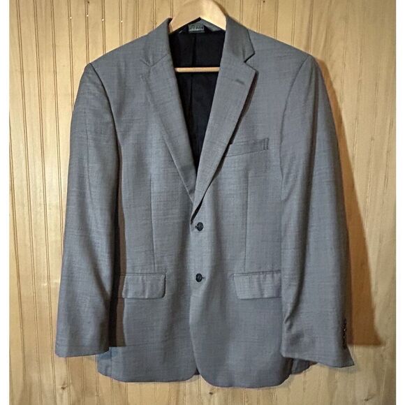 Jos A Bank Men's 40R Gray 2 Button Suit Coat Tailored Fit 100% Wool - Picture 1 of 7
